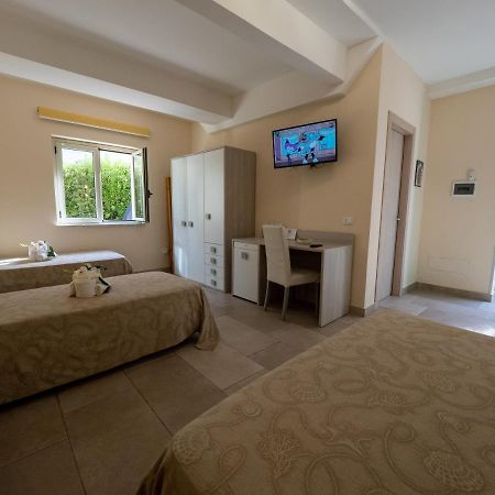 B&B Villa Lisa 코릴리아노칼라브로 외부 사진